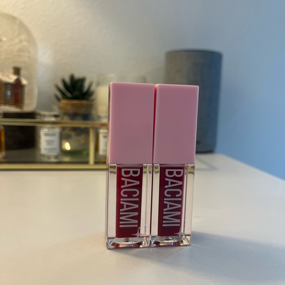 Baciami Lips Lipgloss in “Cola” - Picture 1 of 1